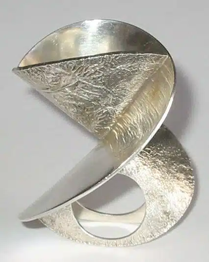 Experimental silver ring to be discovered. Explore its breathtaking simplicity, materials, exquisite surface and design.