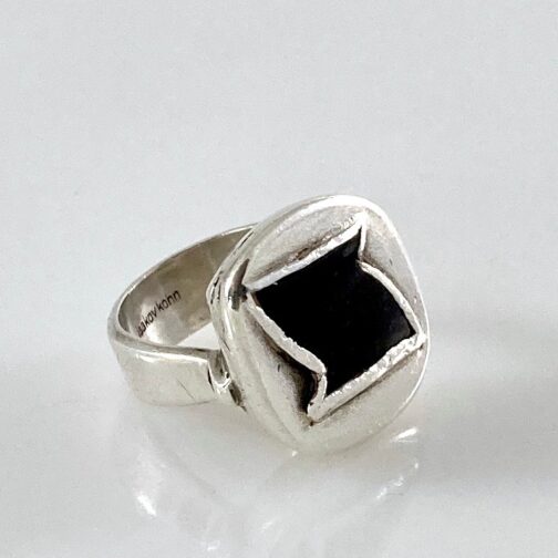 Ring by Jaakov Kohn, in a daring and experimental design.