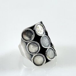 Ring by Uni David-Andersen