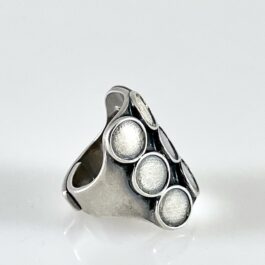 Ring by Uni David-Andersen